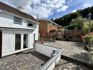 Photo 23- click for photo gallery